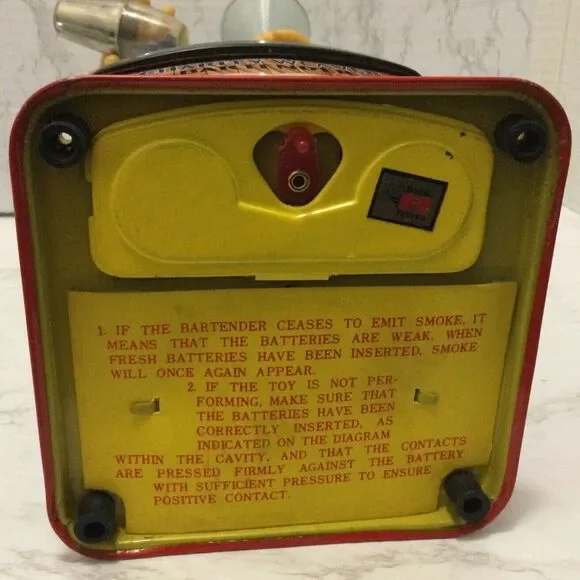 ROSKO CHARLIE WEAVER #0650 BATTERY POWERED BARTENDER 1962 non-working - Picture 10 of 10